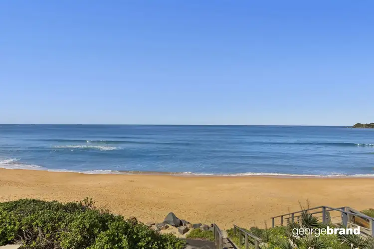 Second view of Homely unit listing, 4/33 Ocean View Drive, Wamberal NSW 2260