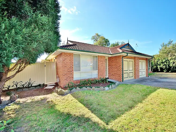 Main view of Homely villa listing, 1/2 Pankhurst Place, Kariong NSW 2250