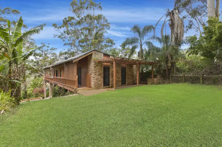 222 The Round Drive, Avoca Beach NSW 2251