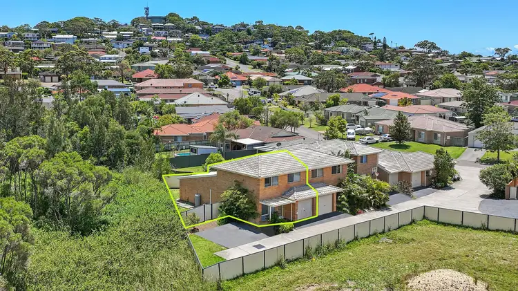 Main view of Homely townhouse listing, 1/19-25 Aurora Place, Bateau Bay NSW 2261