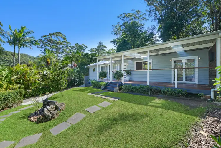 12 Walder Crescent, Avoca Beach NSW 2251