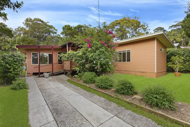 1 Gill Avenue, Avoca Beach NSW 2251