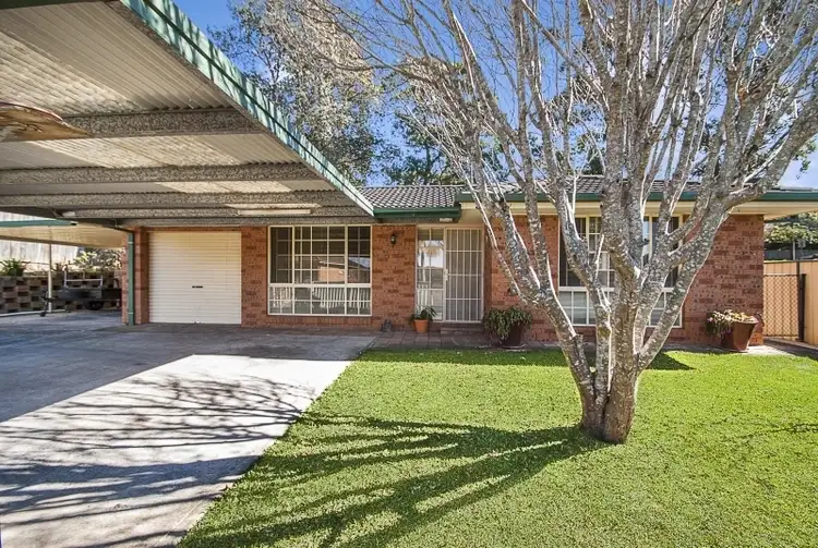75 School St, Kincumber NSW 2251