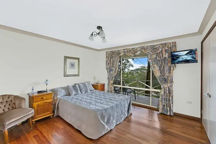 Sixth view of Homely house listing, 33 Emma James St, Springfield NSW 2250