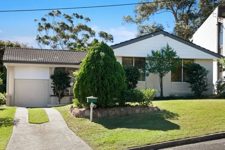 11 Llewellyn St, Saratoga NSW 2251