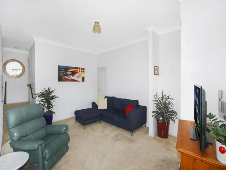 Third view of Homely semi-detached listing, 1/10 Jackson Street, Kariong NSW 2250