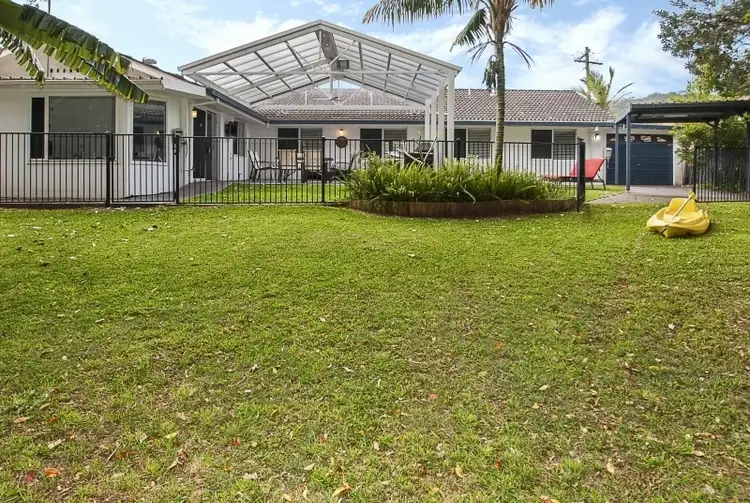 16 Warrana Rd, Kincumber NSW 2251
