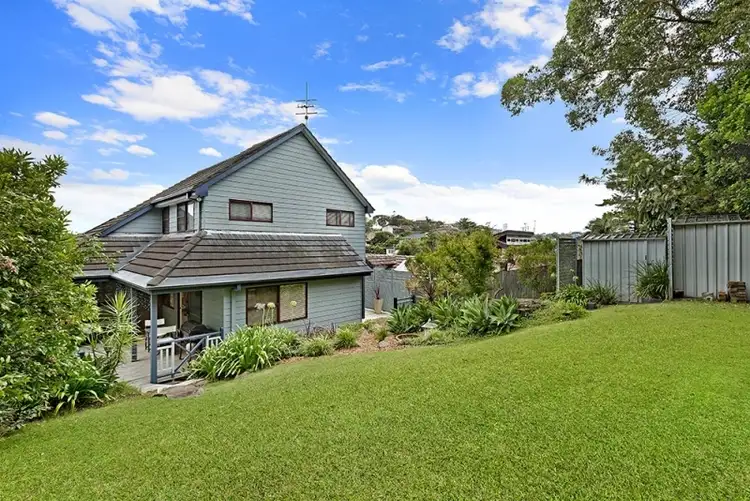 13 Ladera Dr, Copacabana NSW 2251