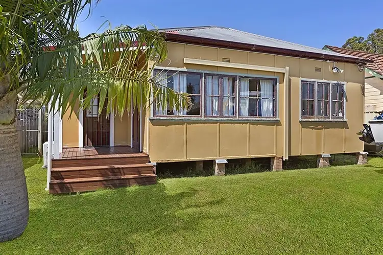 28 Rickard Rd, Empire Bay NSW 2257