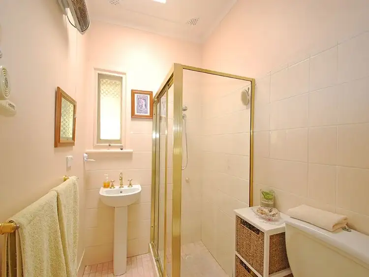 Sixth view of Homely house listing, 4 Colin Street, Saratoga NSW 2251