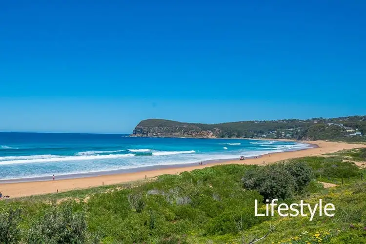 Second view of Homely unit listing, 2/92 Copacabana Drive, Copacabana NSW 2251