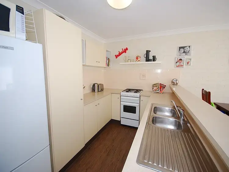 Sixth view of Homely unit listing, 16/27 Milyerra Road, Kariong NSW 2250