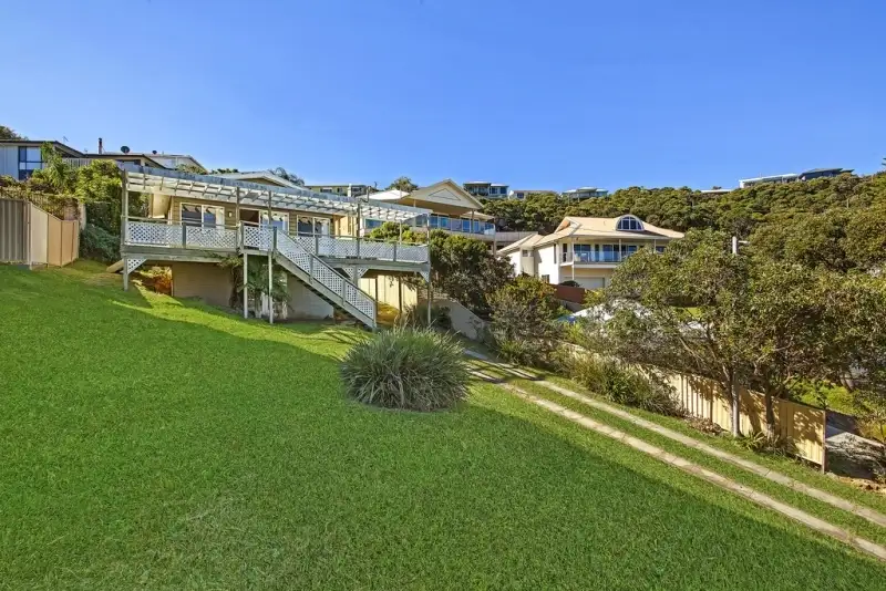 Main view of Homely house listing, 15 Vista Avenue, Copacabana NSW 2251