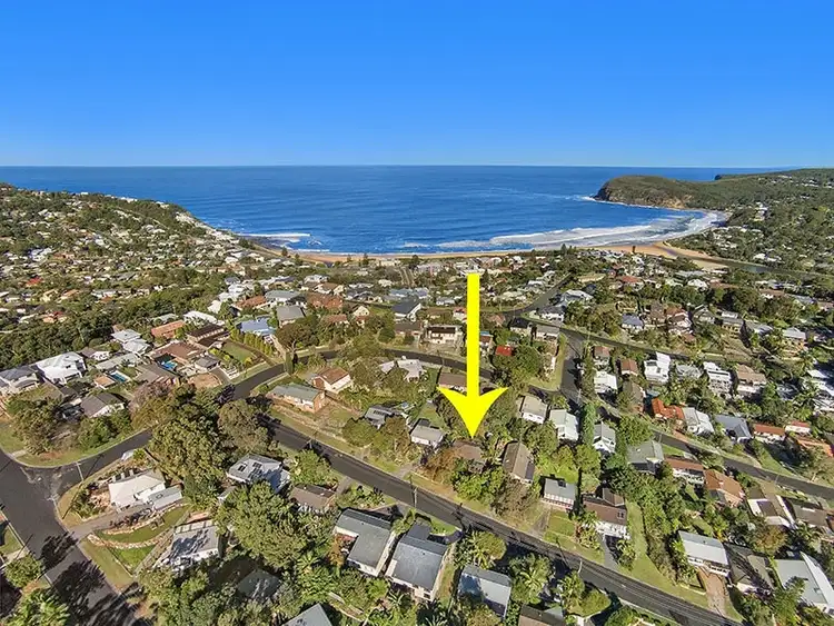 9 Warwilla Avenue, Copacabana NSW 2251