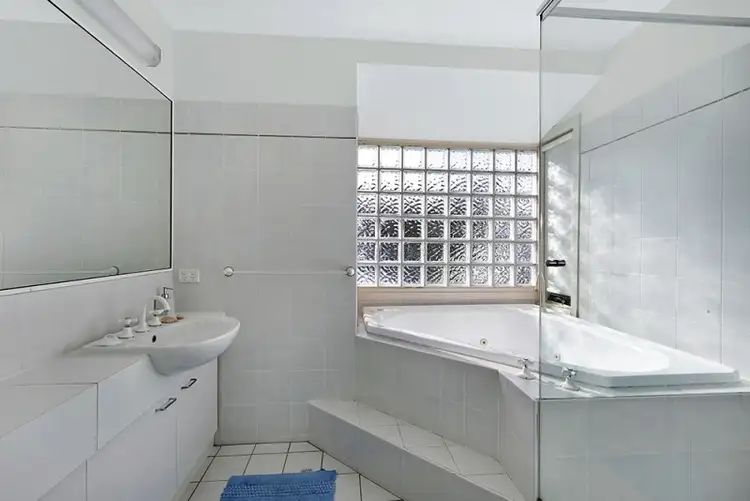 Seventh view of Homely unit listing, 2/11 Tramway Rd, North Avoca NSW 2260