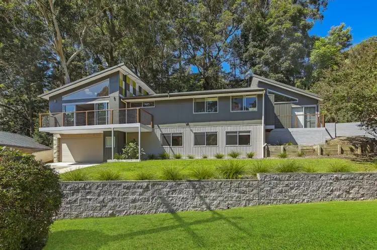 15 Walder Cr, Avoca Beach NSW 2251