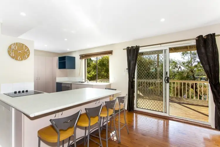Fifth view of Homely house listing, 39 Circulo Dr, Copacabana NSW 2251