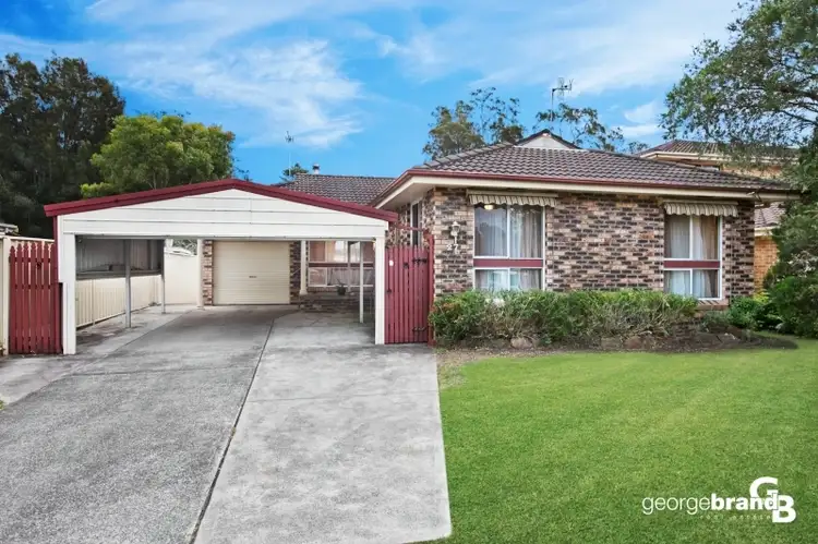27 Greenfield Rd, Empire Bay NSW 2257