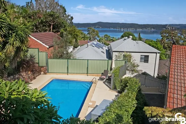 Sixth view of Homely house listing, 2 Leonie Pde, Green Point NSW 2251