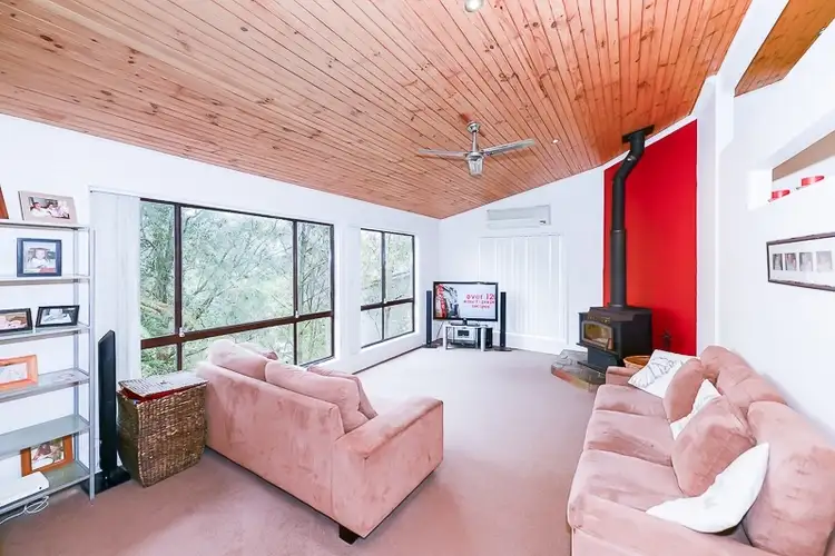 28 Carolina Park Rd, Avoca Beach NSW 2251