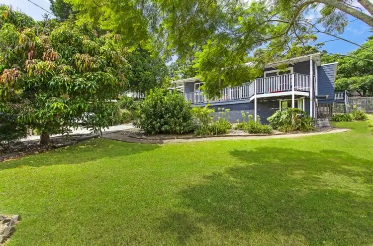120a The Round Dr, Avoca Beach NSW 2251