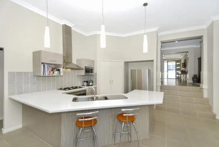 Second view of Homely house listing, 5 Figtree Bay Dr, Kincumber NSW 2251