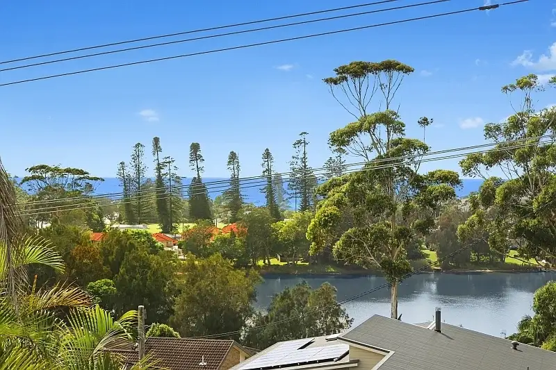 Main view of Homely house listing, 322 The Round Dr, Avoca Beach NSW 2251