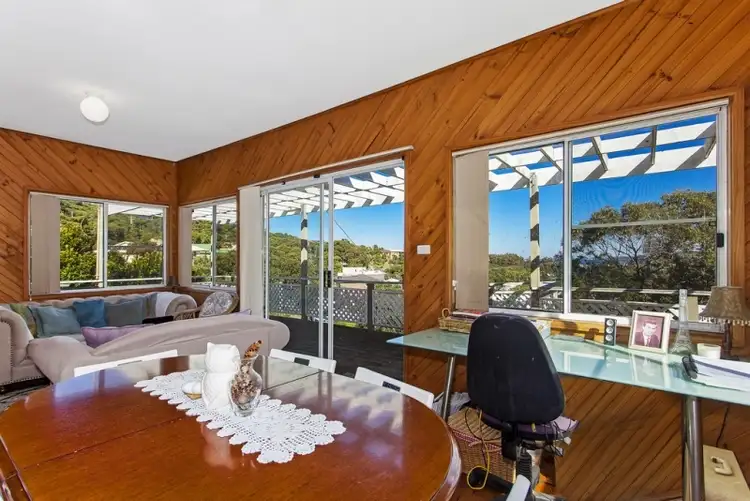 Fifth view of Homely house listing, 15 Vista Avenue, Copacabana NSW 2251