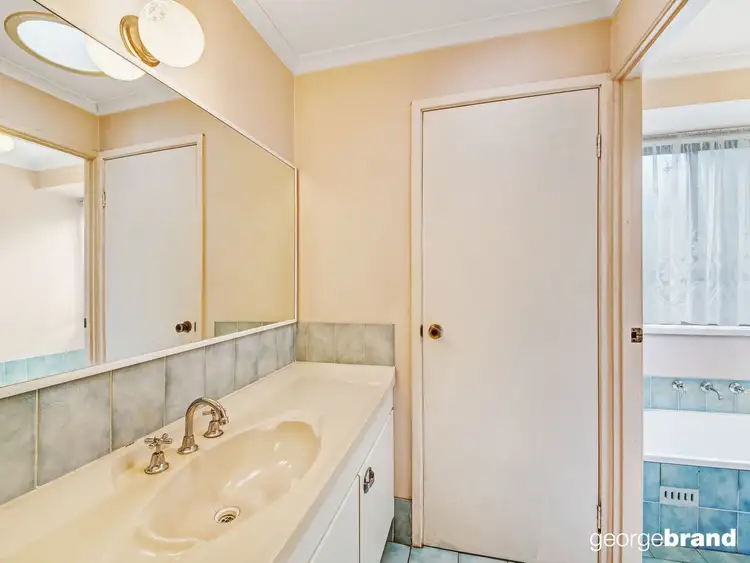 Sixth view of Homely house listing, 8 Empire Bay Dr, Kincumber NSW 2251
