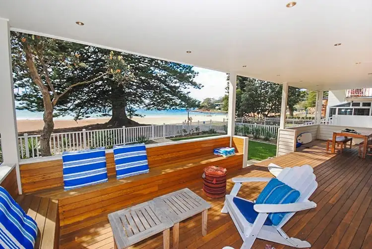 113 Avoca Dr, Avoca Beach NSW 2251