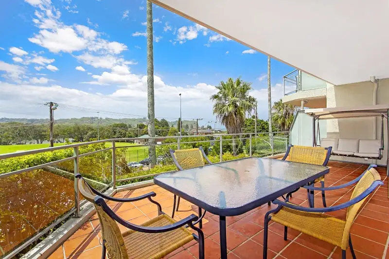 Main view of Homely unit listing, 4/194 Avoca Dr, Avoca Beach NSW 2251