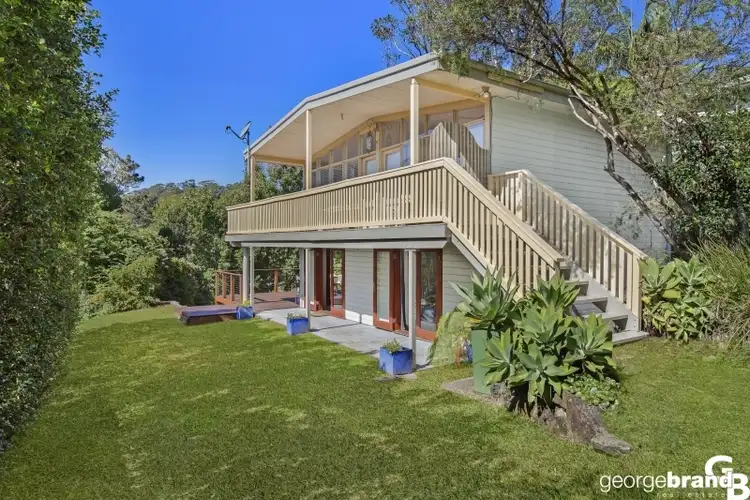 8 Ridgway Road, Avoca Beach NSW 2251