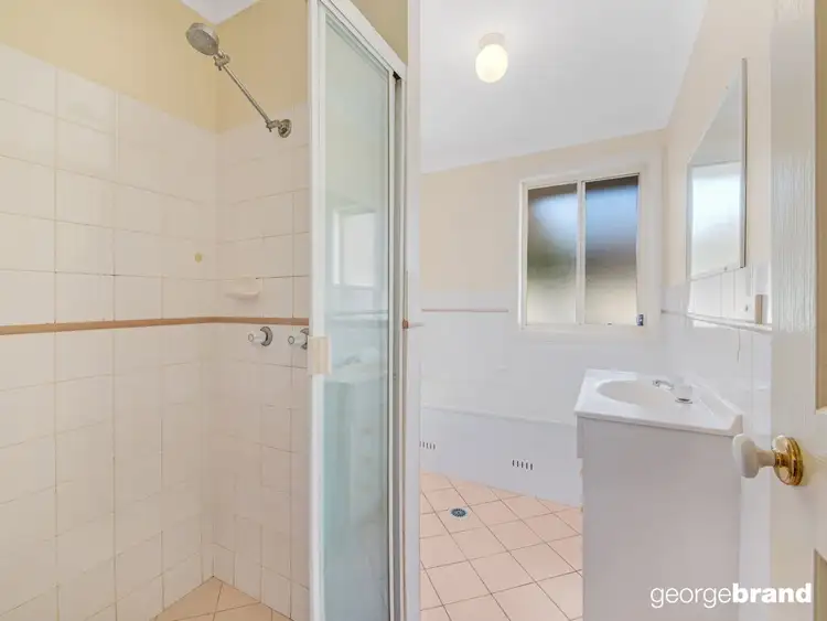 Sixth view of Homely villa listing, 2/7 Gladys Manley Ave, Kincumber NSW 2251