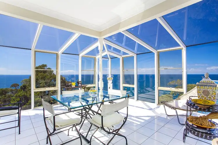 41 Endeavour Dr, Avoca Beach NSW 2251