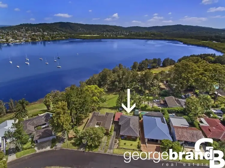 16 Asca Drive, Green Point NSW 2251