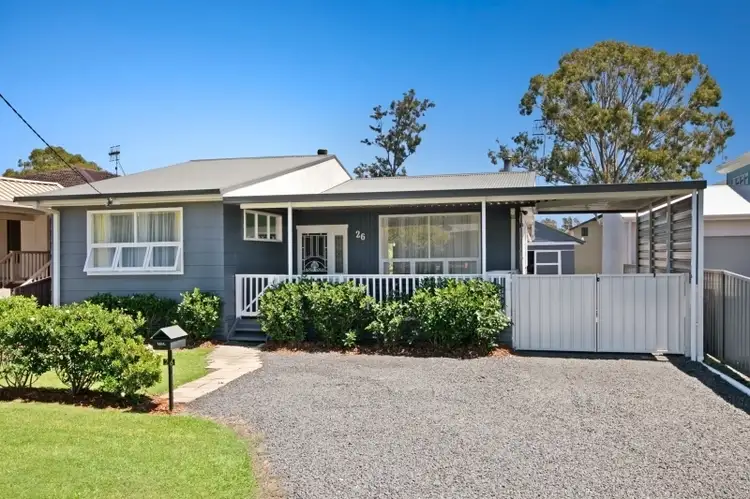 26 Restella Avenue, Davistown NSW 2251