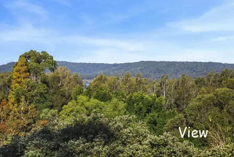 34 Broadwater Dr, Saratoga NSW 2251