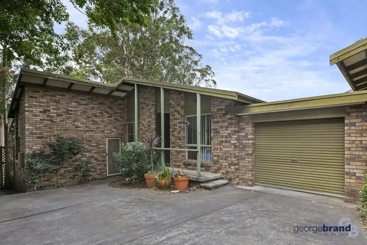 2/227 The Round Drive, Avoca Beach NSW 2251
