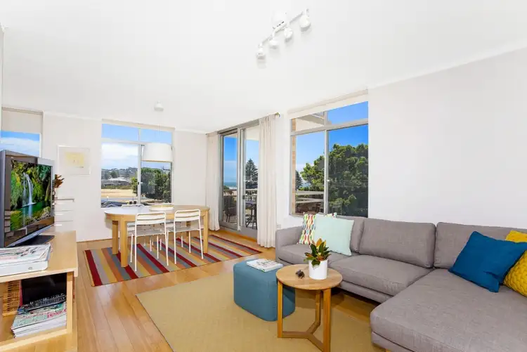 Second view of Homely unit listing, 5/171 Avoca Dr, Avoca Beach NSW 2251