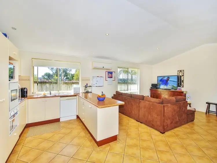 Sixth view of Homely house listing, 1 Lang Close, Kariong NSW 2250