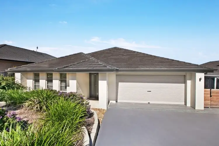 7 Figtree Bay Dr, Kincumber NSW 2251