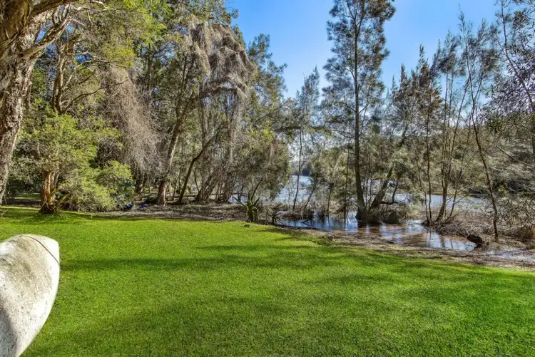 Second view of Homely house listing, 285 Del Monte Pl, Copacabana NSW 2251