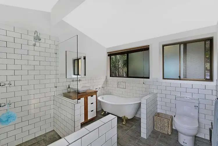 Seventh view of Homely house listing, 106 Oceano St, Copacabana NSW 2251