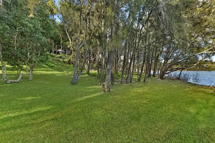 Fourth view of Homely house listing, 271 Del Monte Pl, Copacabana NSW 2251