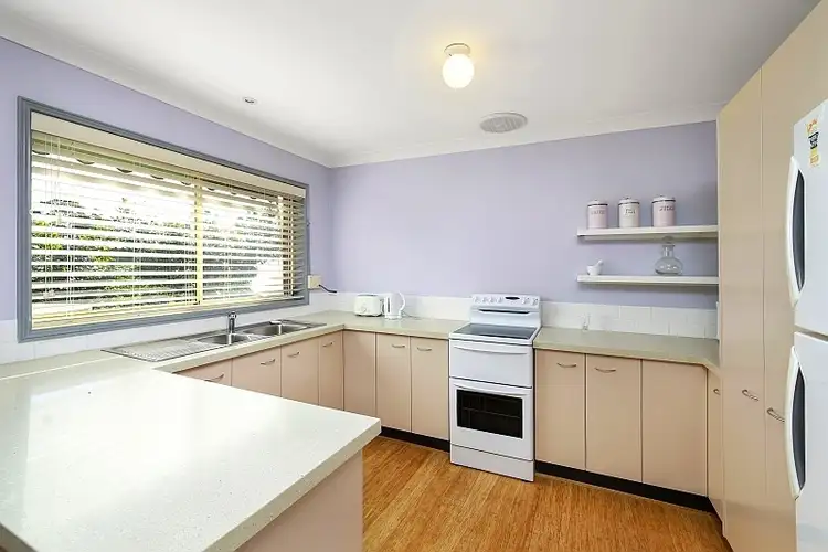 Fourth view of Homely villa listing, 1b Hopkin Pl, Saratoga NSW 2251