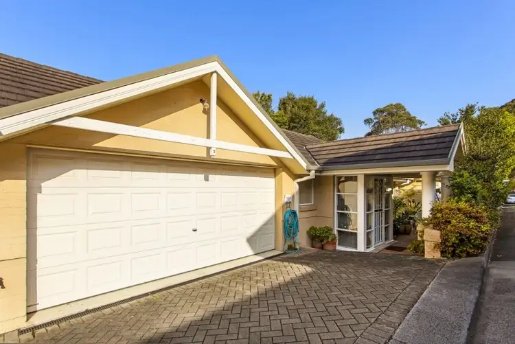 2/2-4 Chapman Cres, Avoca Beach NSW 2251