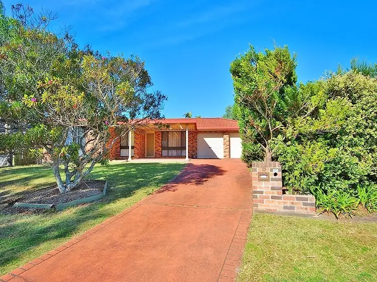 5 Carmel Crescent, Kariong NSW 2250