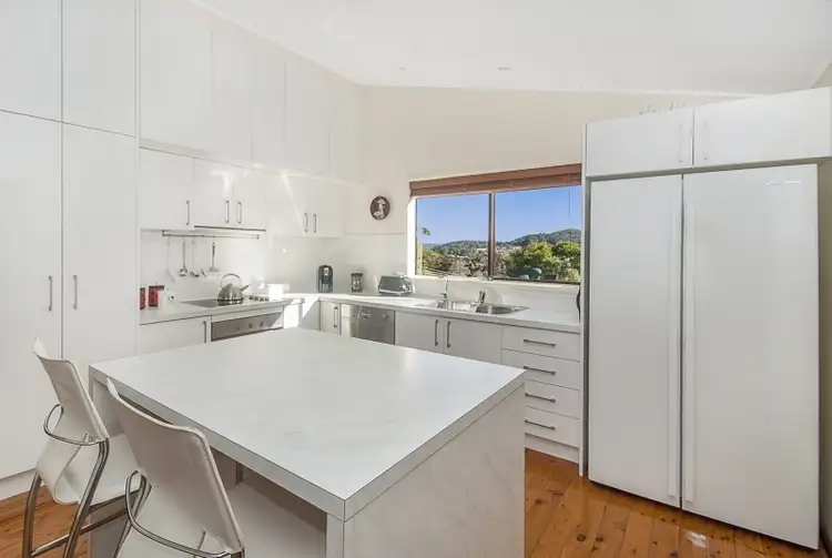 Fourth view of Homely house listing, 5 Broadwater Drive, Saratoga NSW 2251