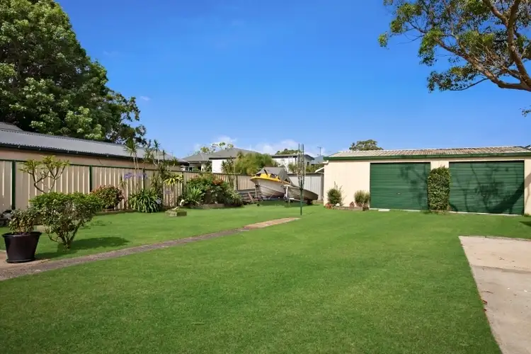 Second view of Homely house listing, 31 Malinya Rd, Davistown NSW 2251