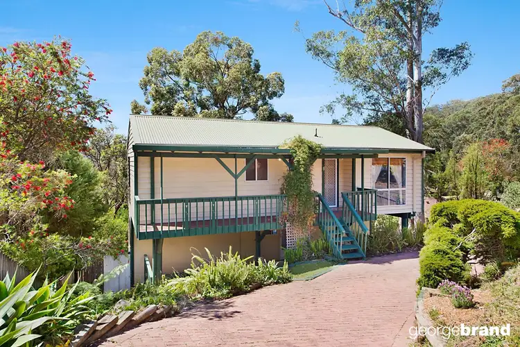 Second view of Homely house listing, 9 Pamela Cl, Green Point NSW 2251